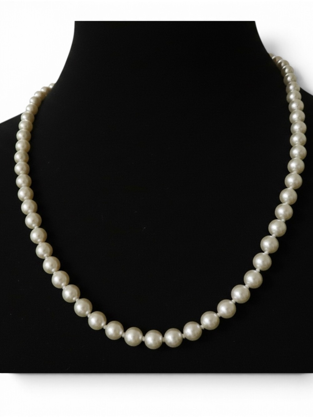 Vintage Faux Pearl Necklace Cream Knotted Beads Gold Tone Clasp 22”